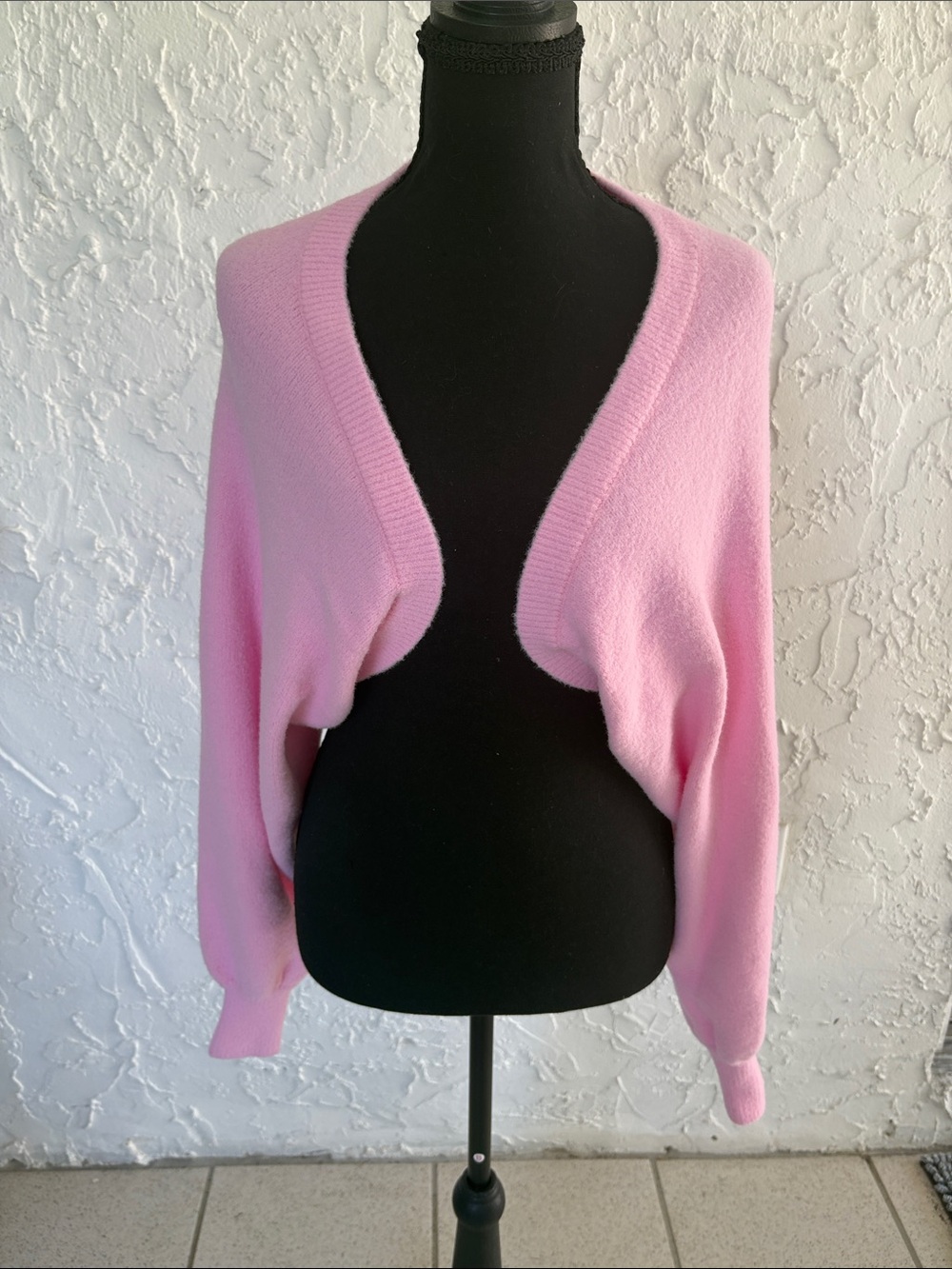 ALO Yoga Snuggle Up Sweater Up Sweater Shawl in Sweet Pink- OS
